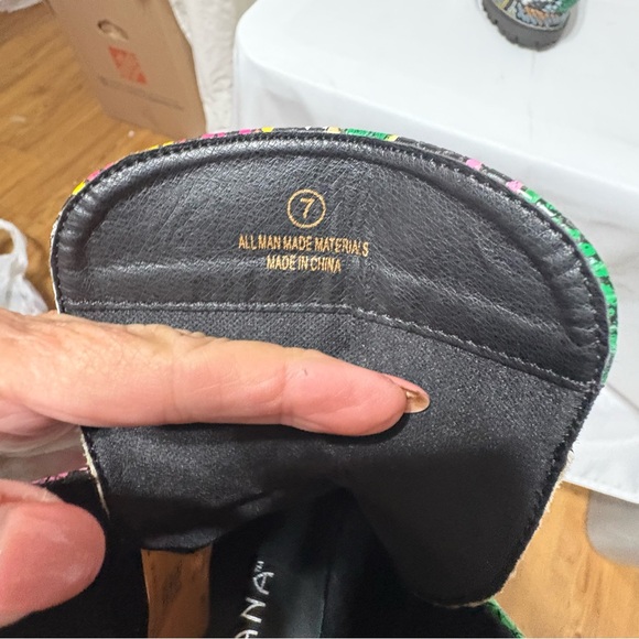 Liliana multicolored snakeskin platform combat boots. - Picture 8 of 9